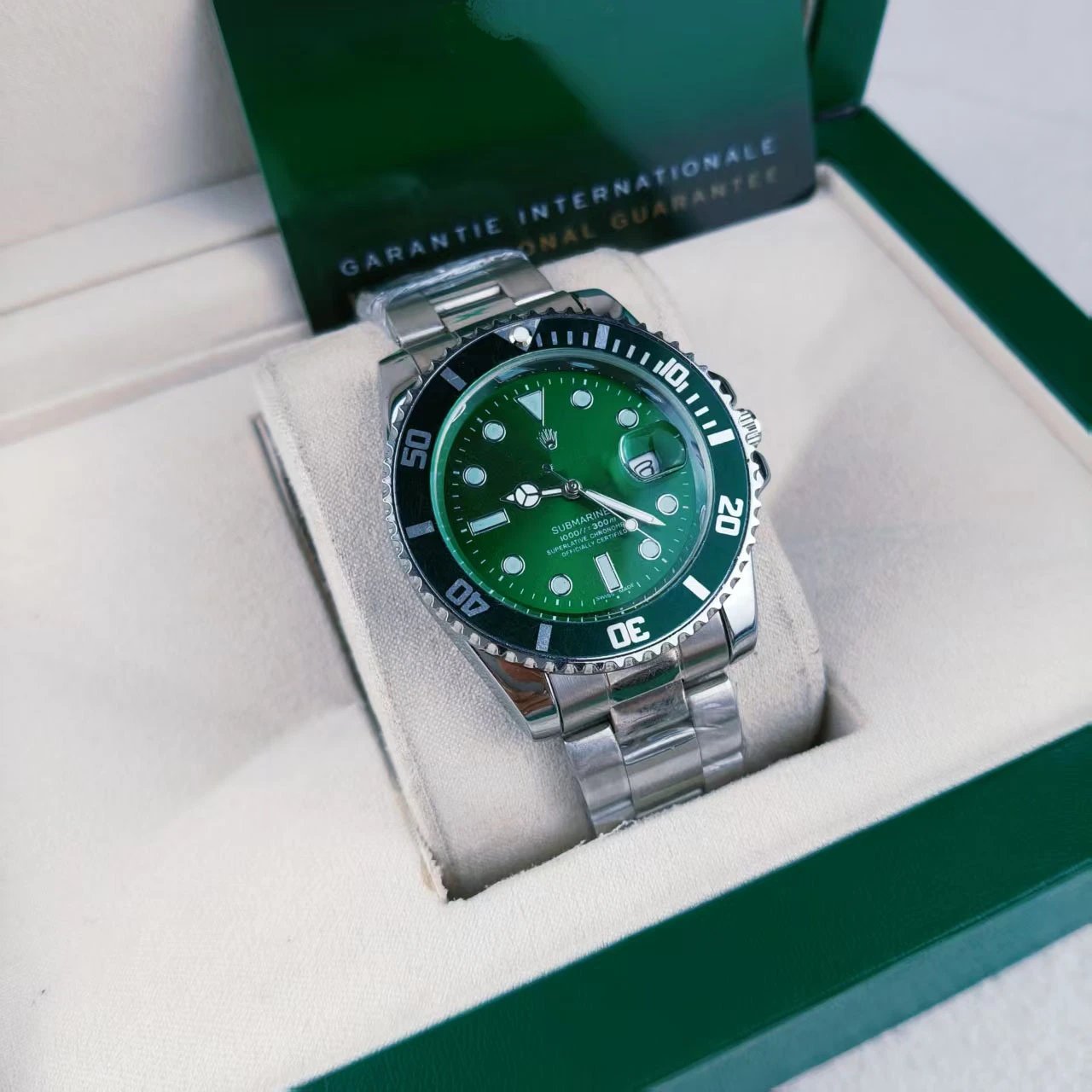Rolex Submariner Green Dial Stainless Steel Watch [14 styles]