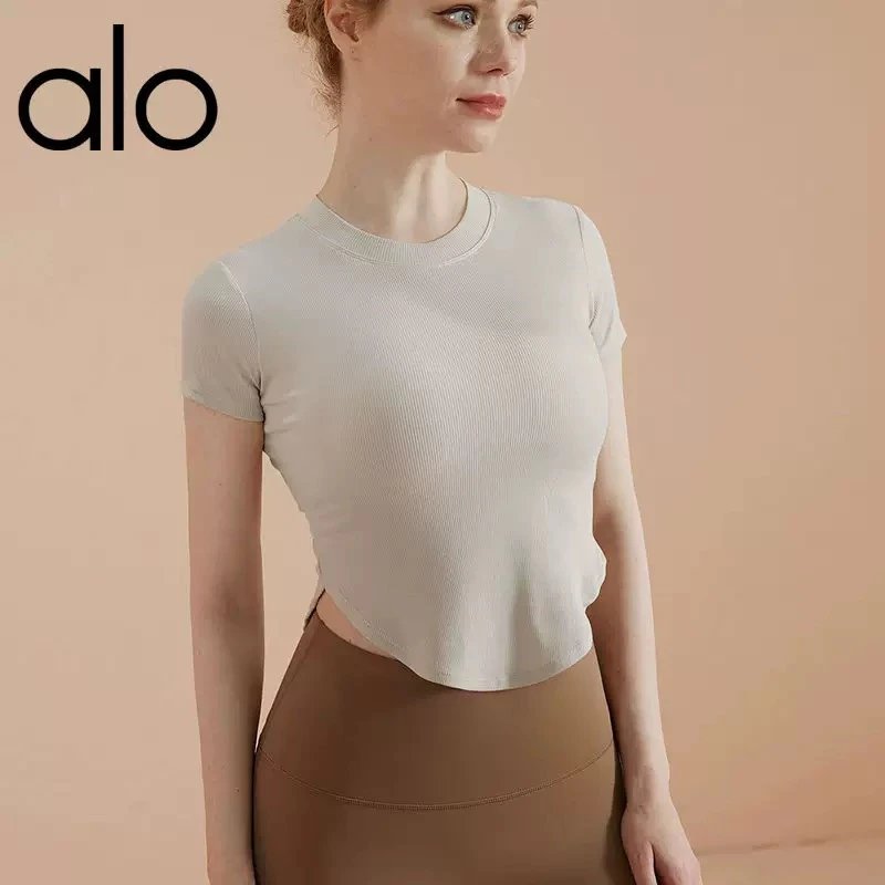 Alo Yoga Short-Sleeve T-Shirt